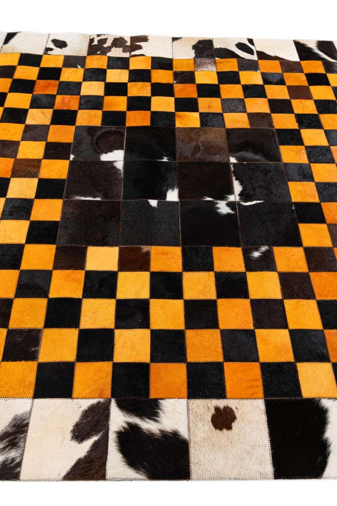 5' x 8' Cowhide Stocks Rug