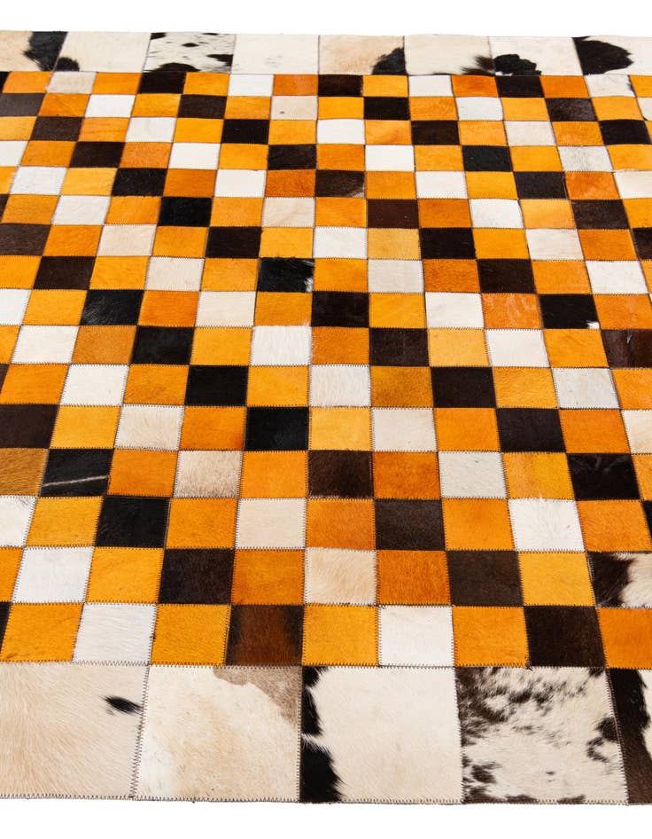 Detail image of 5' x 8' 1 Cowhide Stocks Rug