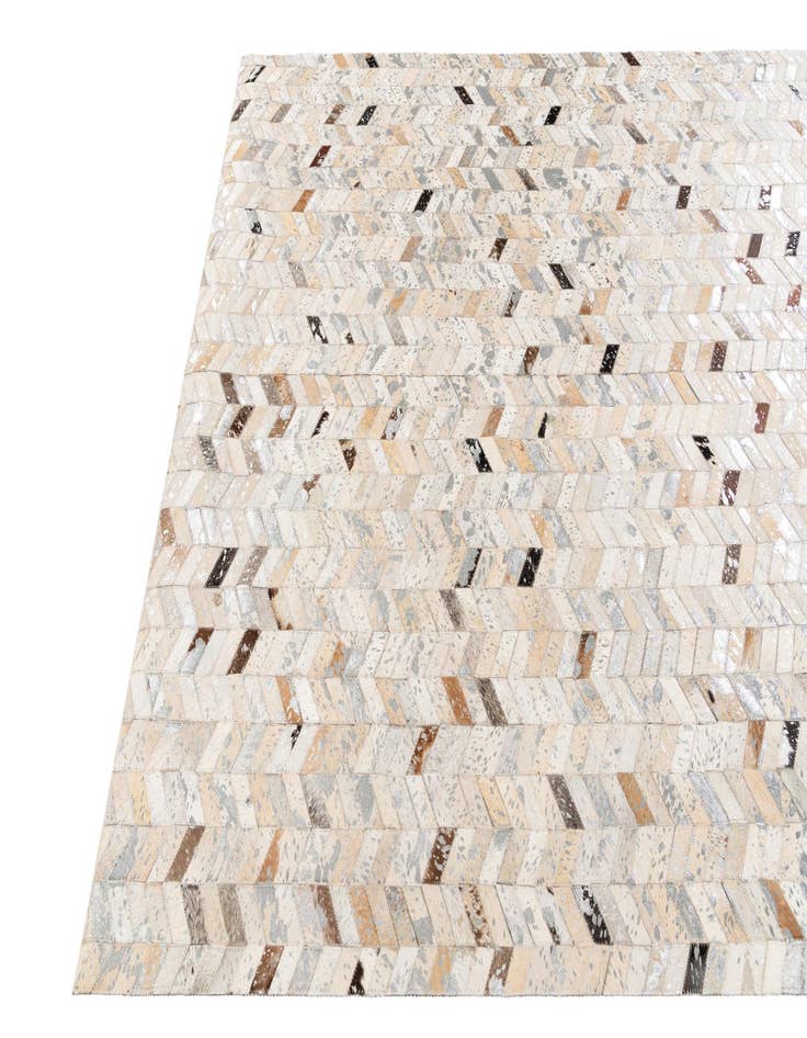 Detail image of 5' 3 x 7' 6 Cowhide Stocks Rug