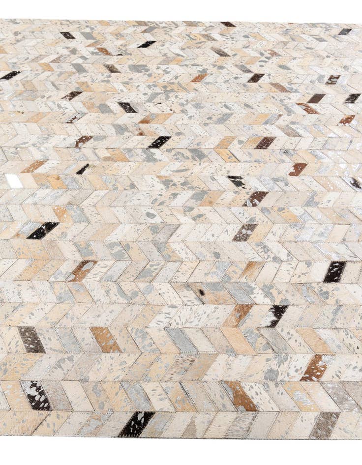 Detail image of 5' 3 x 7' 6 Cowhide Stocks Rug