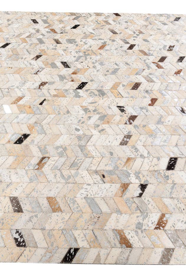 Detail image of 5' 3 x 7' 6 Cowhide Stocks Rug