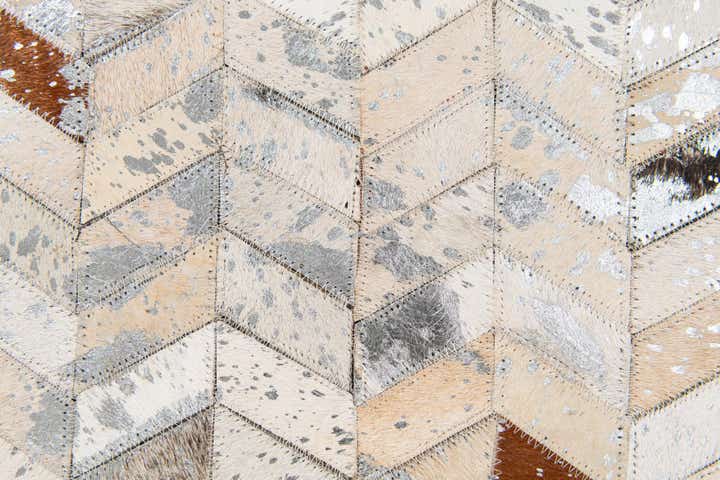 5' 3 x 7' 6 Cowhide Stocks Rug