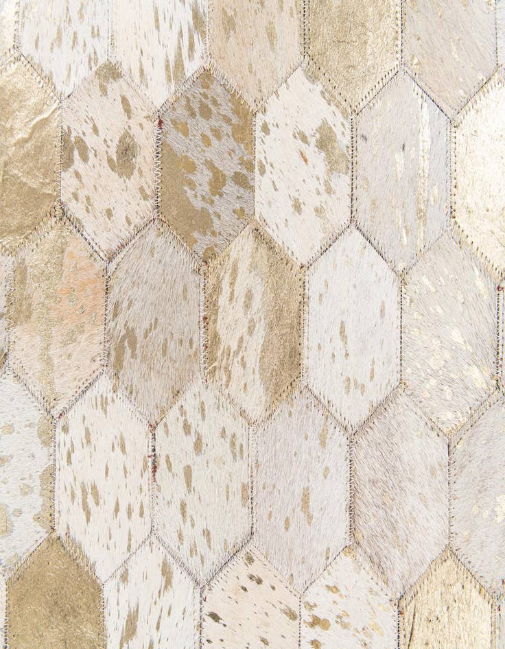 Detail image of 5' 4 x 7' 7 Cowhide Stocks Rug