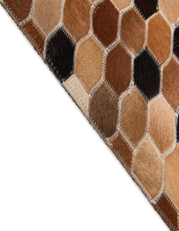 Detail image of 5' 1 x 7' 11 Cowhide Stocks Rug