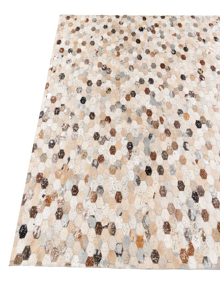 Detail image of 5' 4 x 7' 6 Cowhide Stocks Rug