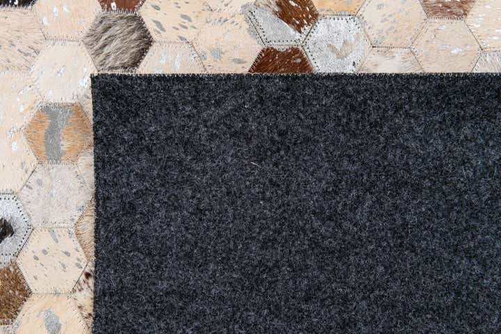 5' 4 x 7' 6 Cowhide Stocks Rug