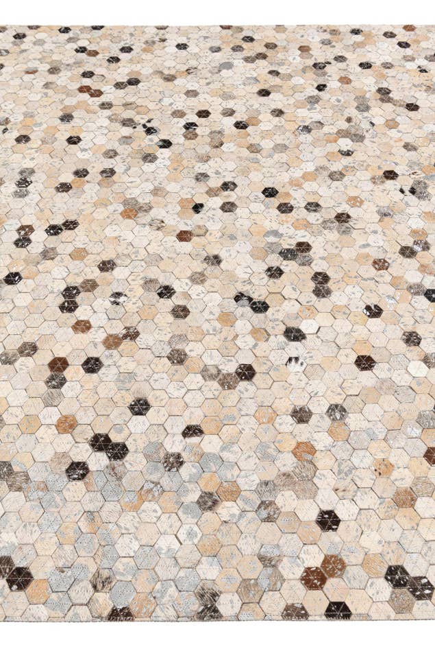 Detail image of 5' 4 x 7' 5 Cowhide Stocks Rug