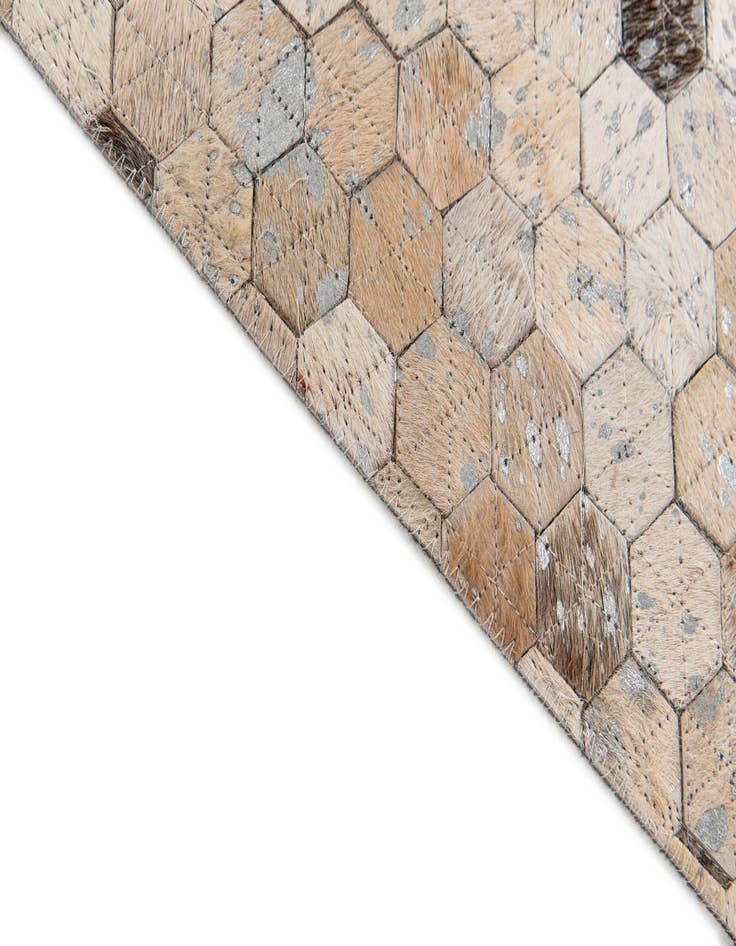 Detail image of 5' 4 x 7' 5 Cowhide Stocks Rug