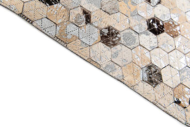 Detail image of 5' 4 x 7' 6 Cowhide Stocks Rug