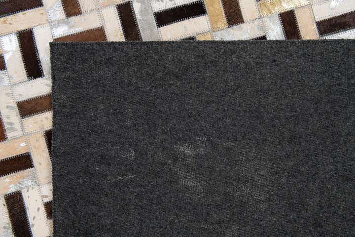 4' 11 x 7' 11 Cowhide Stocks Rug