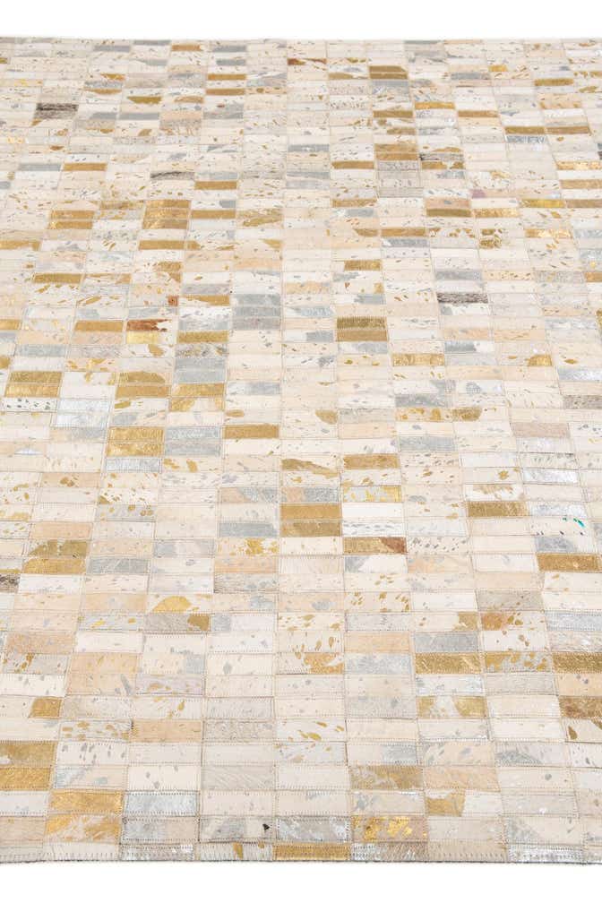 4' 11 x 7' 10 Cowhide Stocks Rug