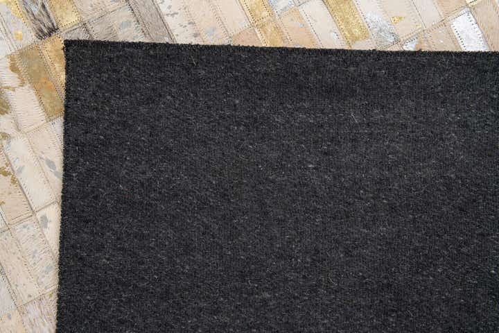 4' 11 x 7' 10 Cowhide Stocks Rug