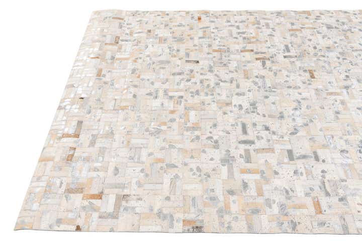 4' 11 x 8' Cowhide Stocks Rug