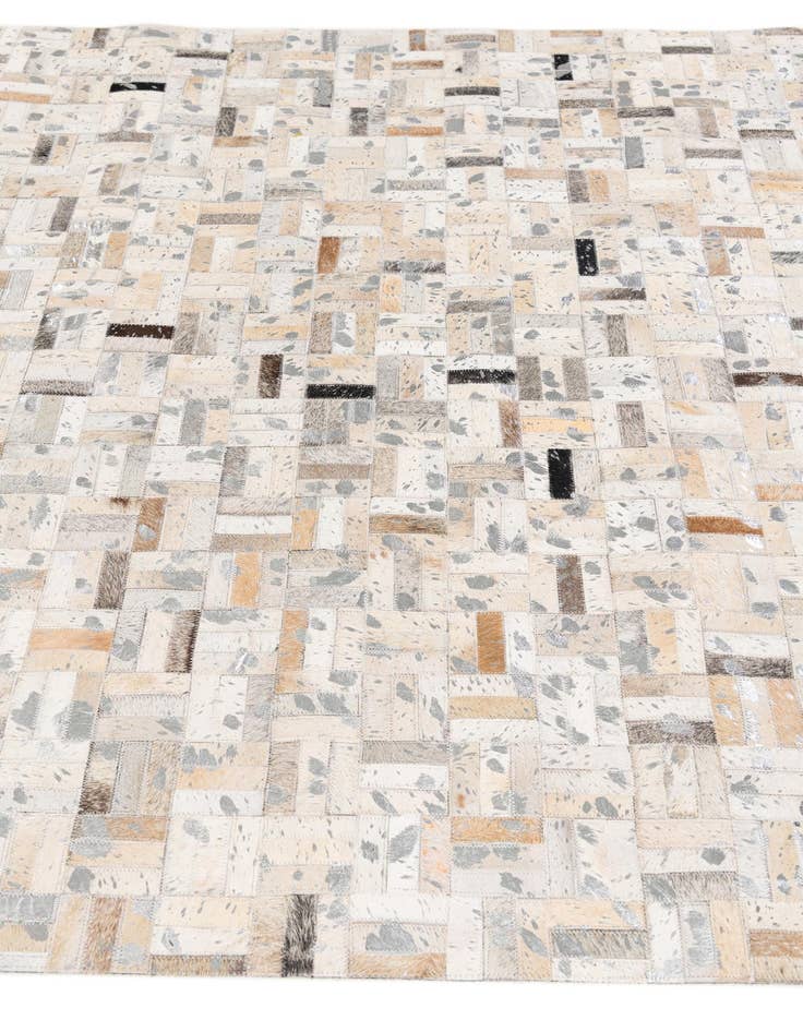 Detail image of 5' 3 x 7' 10 Cowhide Stocks Rug