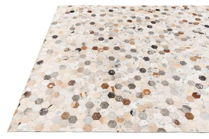 5' x 7' 11 Cowhide Stocks Rug