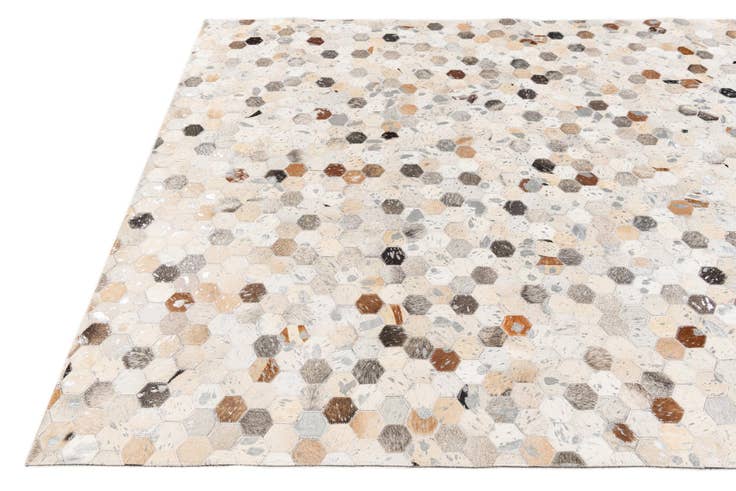 Detail image of 5' x 7' 11 Cowhide Stocks Rug