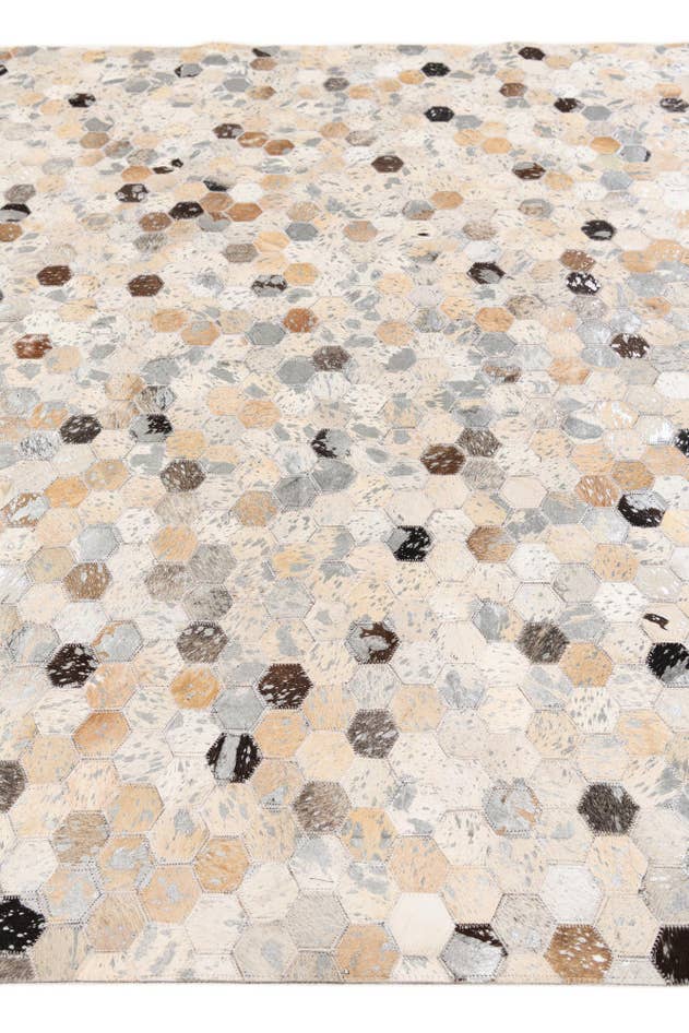 Detail image of 5' 4 x 7' 5 Cowhide Stocks Rug