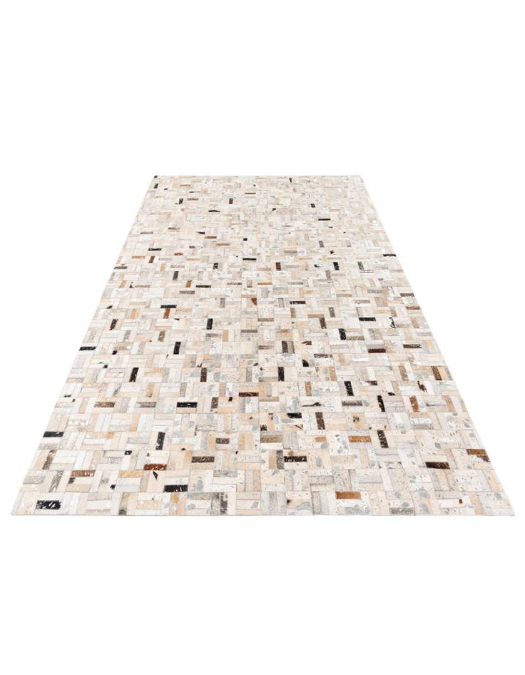Detail image of 5' x 8' 1 Cowhide Stocks Rug