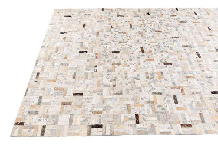 5' x 8' 1 Cowhide Stocks Rug