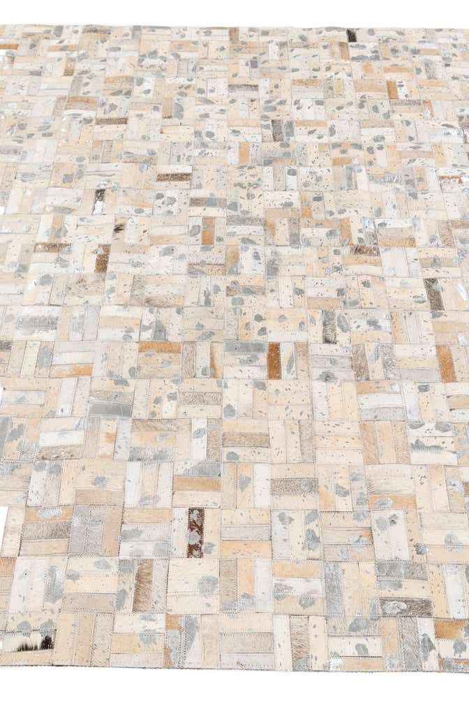 4' 11 x 7' 10 Cowhide Stocks Rug