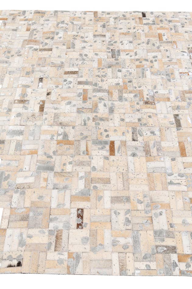 Detail image of 4' 11 x 7' 10 Cowhide Stocks Rug