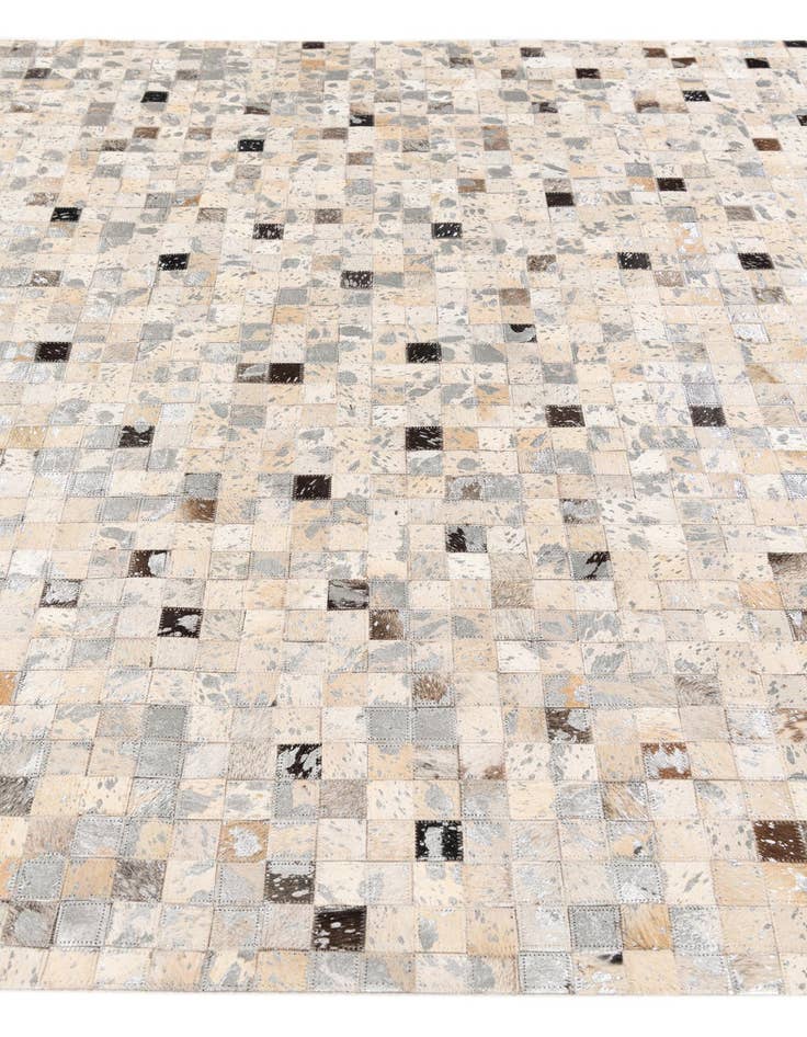 Detail image of 5' 4 x 7' 6 Cowhide Stocks Rug