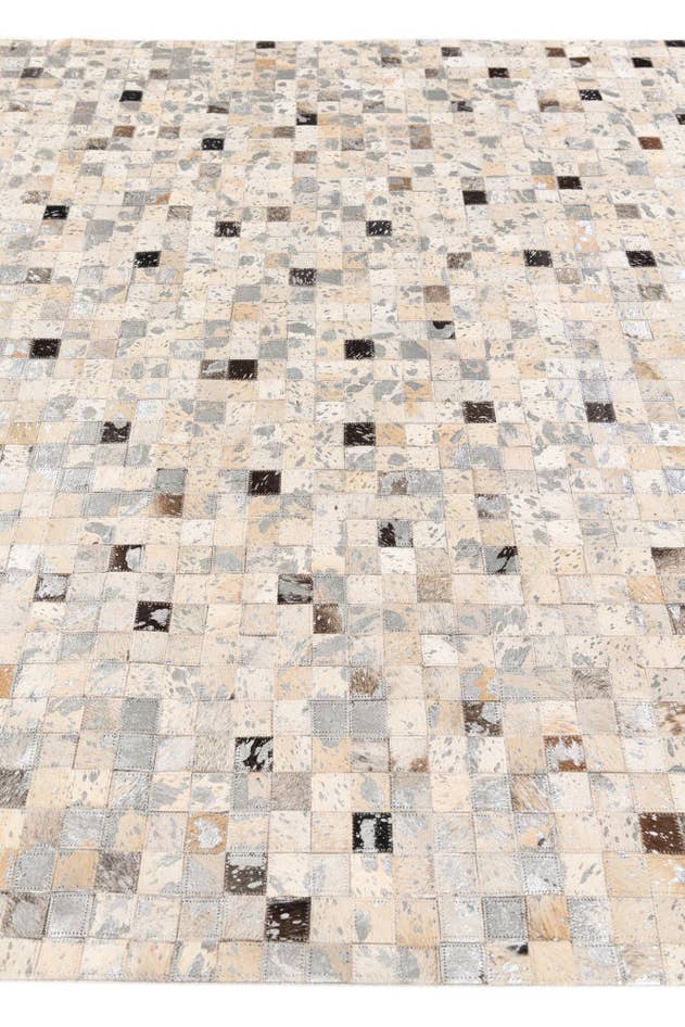 Detail image of 5' 4 x 7' 6 Cowhide Stocks Rug