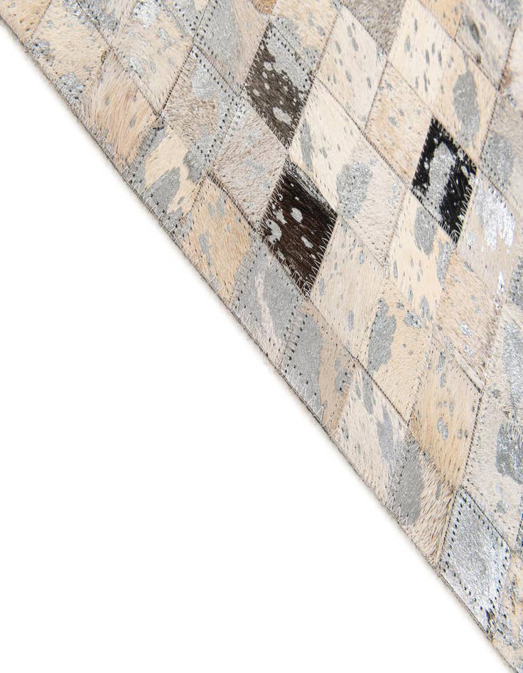 Detail image of 5' 4 x 7' 6 Cowhide Stocks Rug