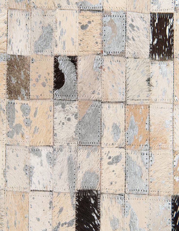 Detail image of 5' 4 x 7' 6 Cowhide Stocks Rug