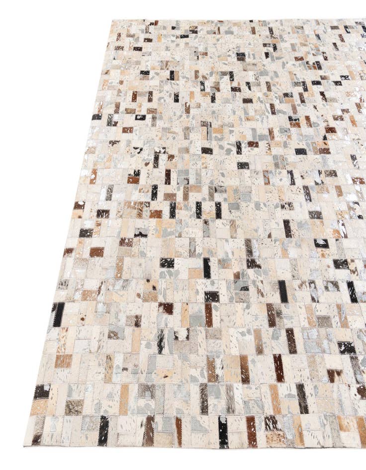 Detail image of 5' 4 x 7' 7 Cowhide Stocks Rug
