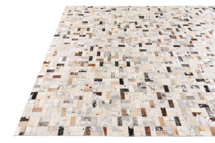 5' 4 x 7' 7 Cowhide Stocks Rug