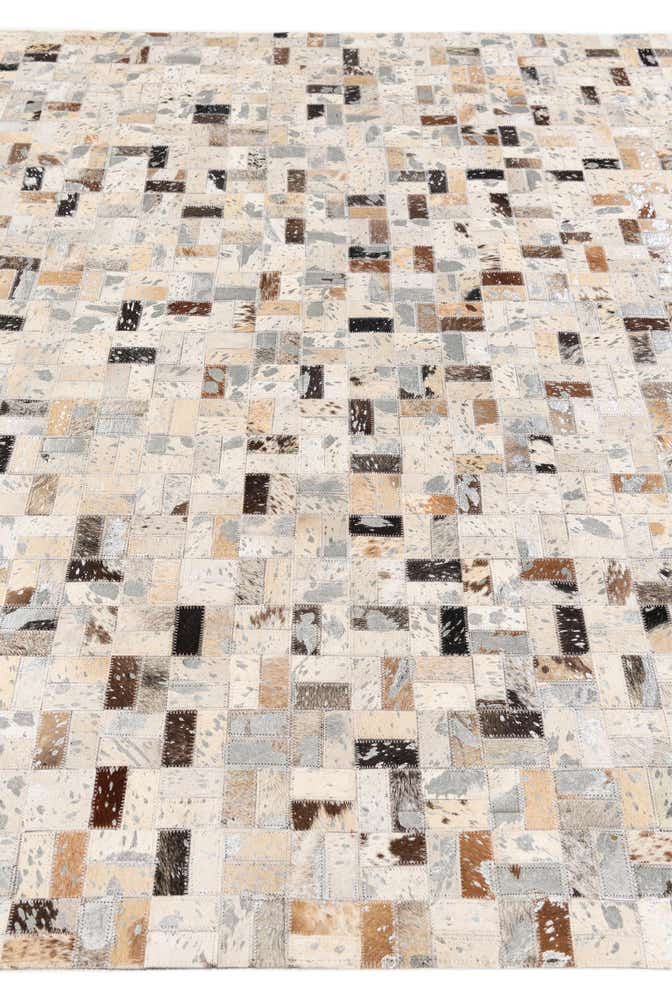 5' 4 x 7' 7 Cowhide Stocks Rug