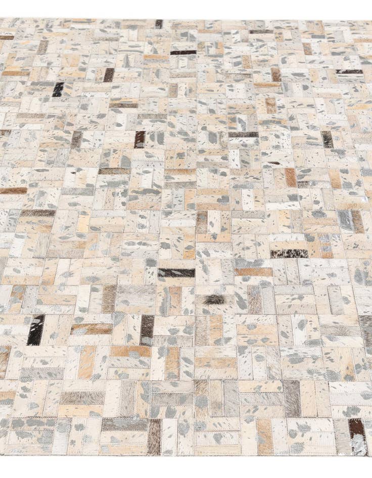 Detail image of 5' x 8' Cowhide Stocks Rug