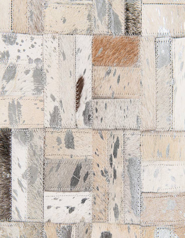 Detail image of 5' x 8' Cowhide Stocks Rug