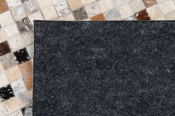 5' 3 x 7' 5 Cowhide Stocks Rug