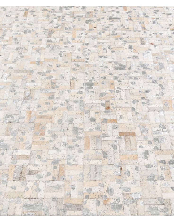 Detail image of 4' 11 x 8' 1 Cowhide Stocks Rug