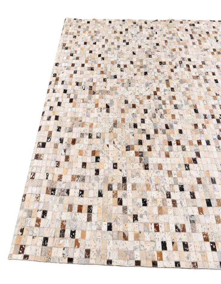 Detail image of 5' 1 x 7' 7 Cowhide Stocks Rug