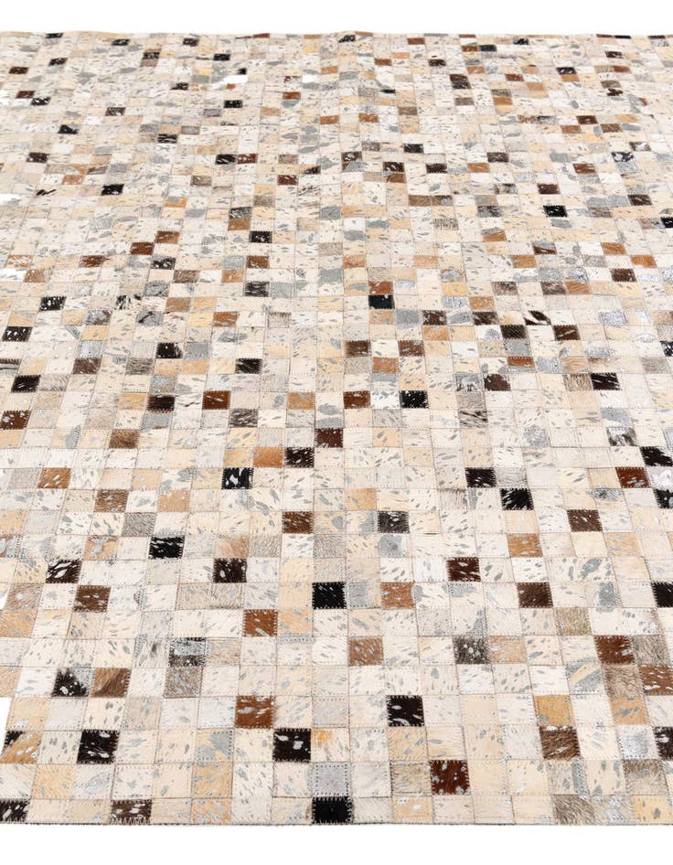 Detail image of 5' 1 x 7' 7 Cowhide Stocks Rug