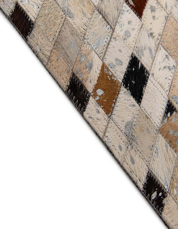 Detail image of 5' 1 x 7' 7 Cowhide Stocks Rug