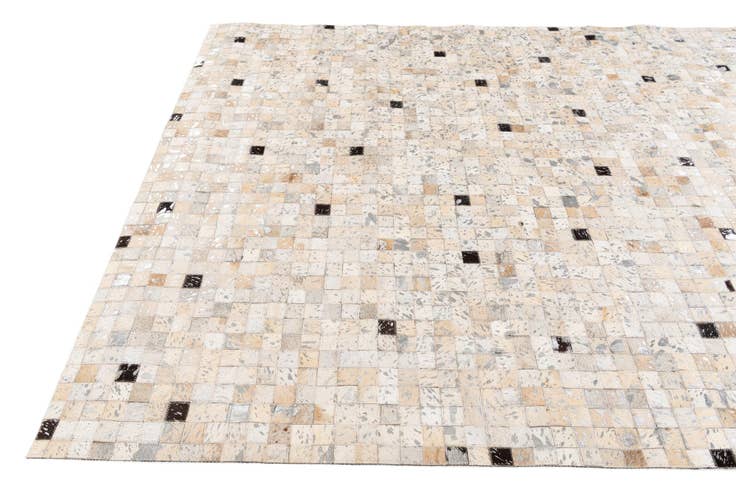 Detail image of 5' 4 x 7' 6 Cowhide Stocks Rug