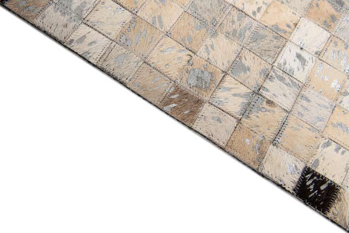 5' 4 x 7' 6 Cowhide Stocks Rug