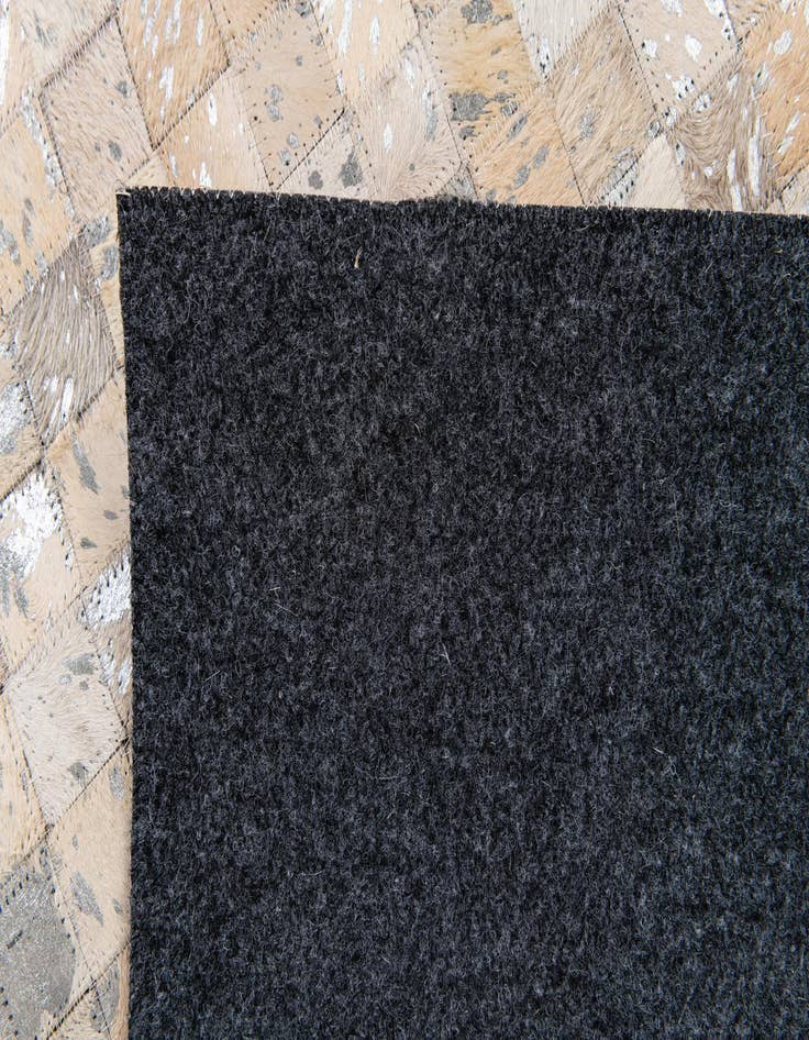 Detail image of 5' 4 x 7' 6 Cowhide Stocks Rug