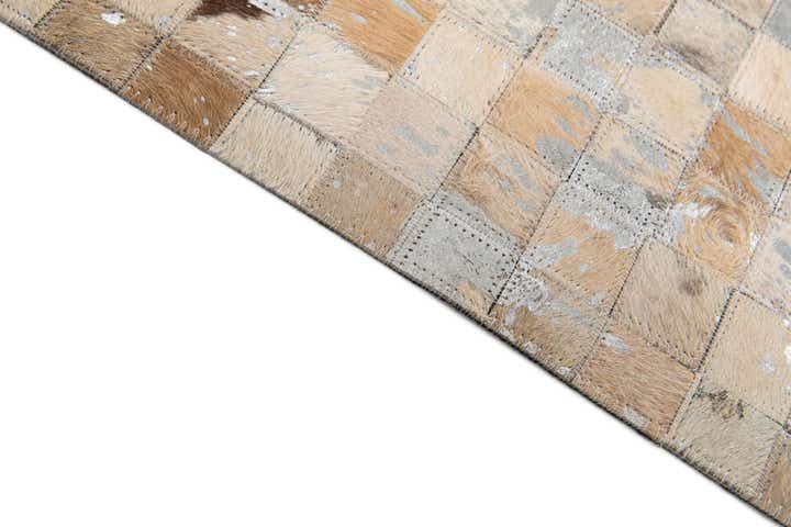 5' 3 x 7' 6 Cowhide Stocks Rug