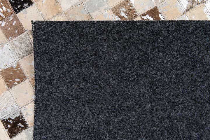 5' 3 x 7' 6 Cowhide Stocks Rug