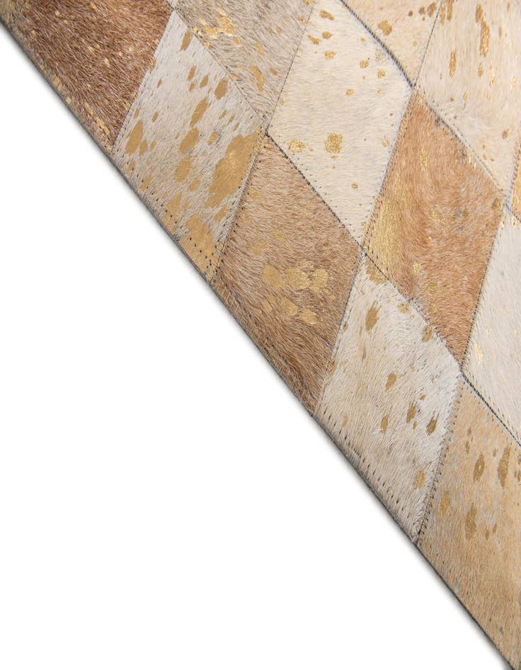 Detail image of 8' x 9' 9 Cowhide Stocks Rug