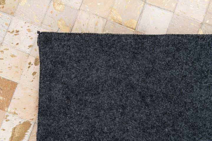 8' x 9' 9 Cowhide Stocks Rug