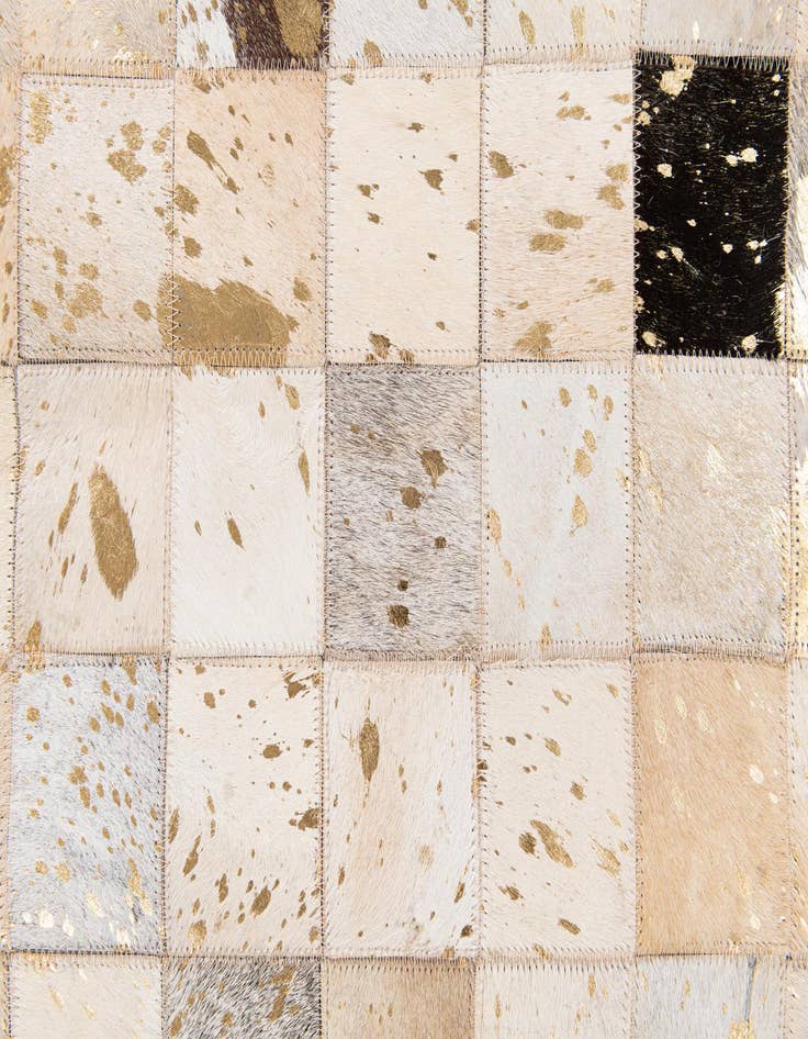 Detail image of 8' 1 x 9' 9 Cowhide Stocks Rug