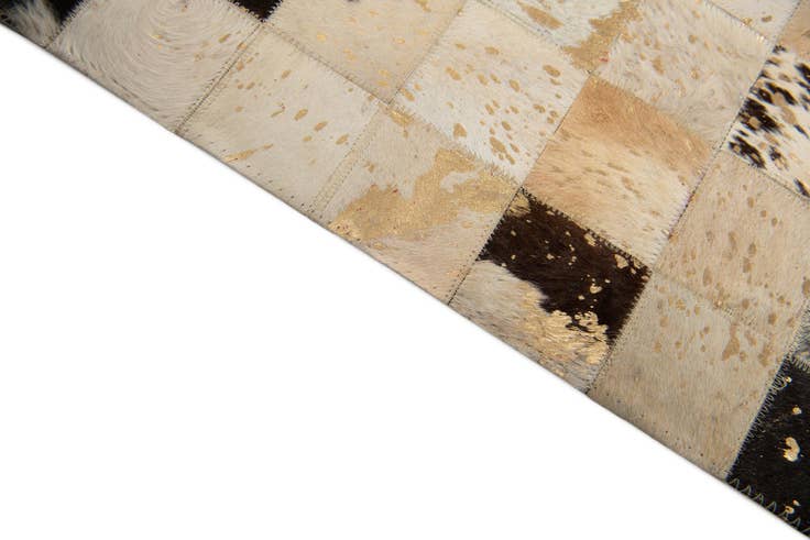 Detail image of 8' 1 x 9' 11 Cowhide Stocks Rug