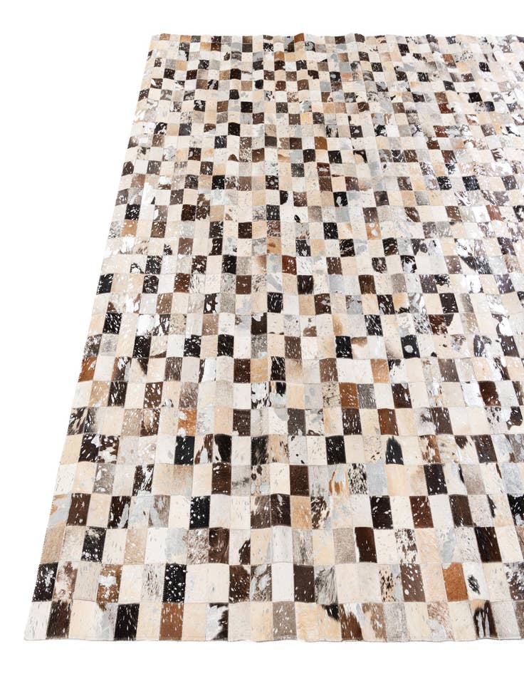 Detail image of 8' x 10' Cowhide Stocks Rug