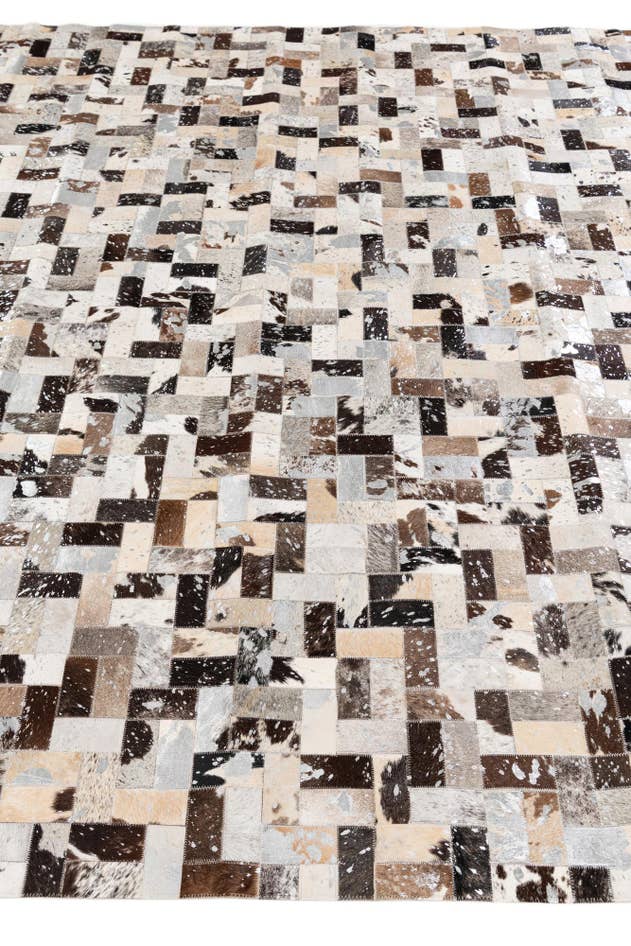 Detail image of 7' 11 x 9' 10 Cowhide Stocks Rug